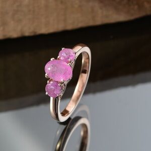 🩷Genuine Hot Pink Sapphire Ring🩷